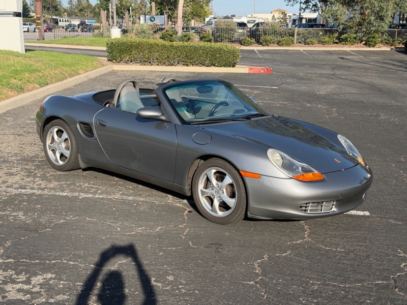 2002 Porsche Boxster Base