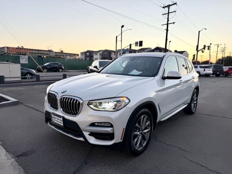 2019 BMW X3 30i's photo