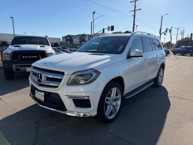 2014 Mercedes-Benz GL550 4MATIC