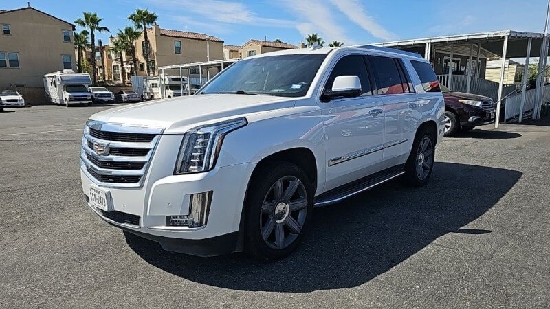 2016 Cadillac Escalade Luxury Collection