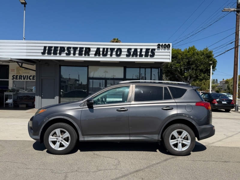 2014 Toyota RAV4 XLE - Photo 7