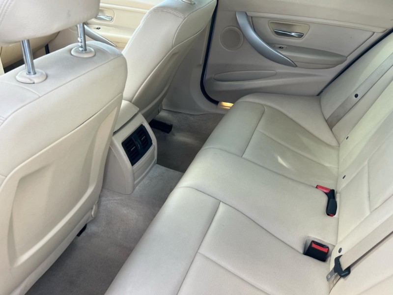 2015 Bmw 320i photo 10