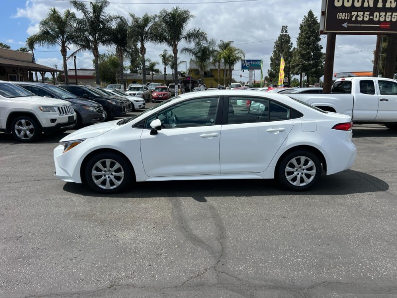 2024 Toyota Corolla LE photo 8