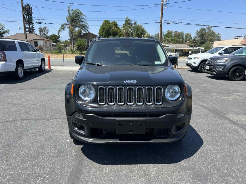 2017 Jeep Renegade Latitude North Edition photo 2