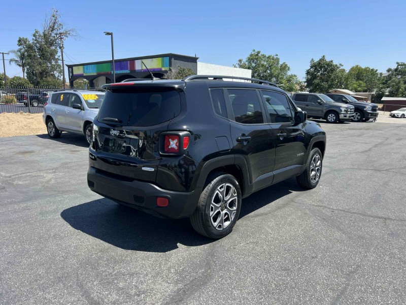 2017 Jeep Renegade Latitude North Edition photo 5
