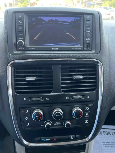 2018 Dodge Grand Caravan SE photo 11
