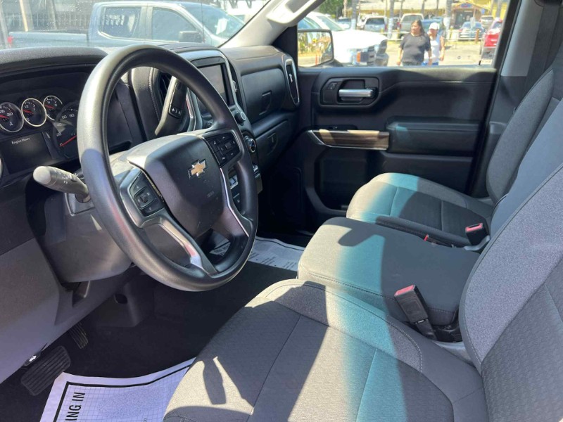 2020 Chevrolet Silverado 1500 LT photo 9