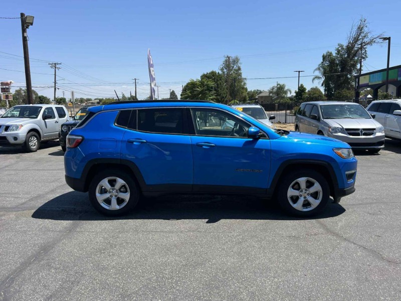 2018 Jeep Compass Latitude photo 4