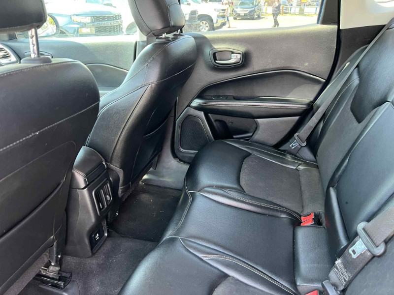 2018 Jeep Compass Latitude photo 10