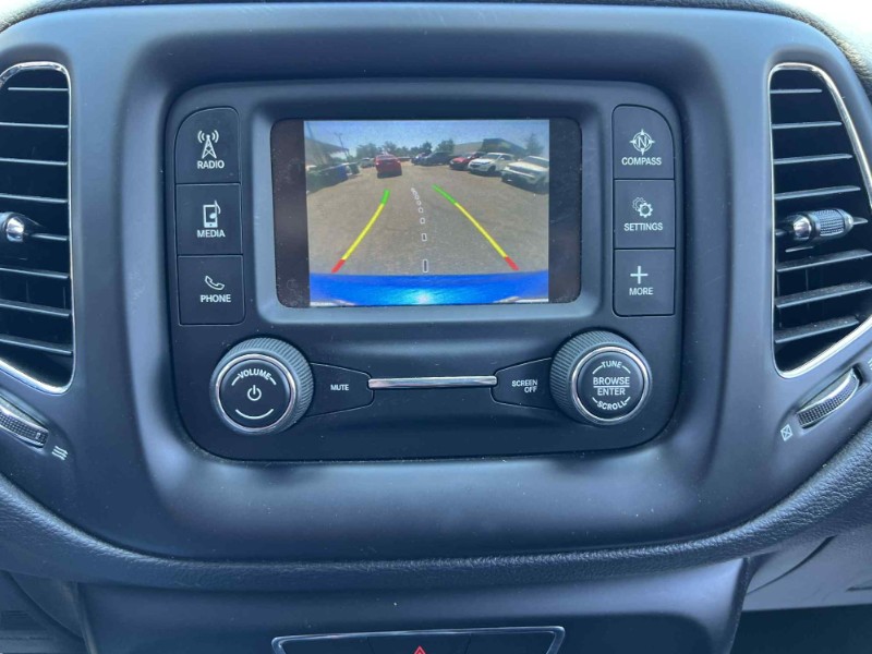 2018 Jeep Compass Latitude photo 11