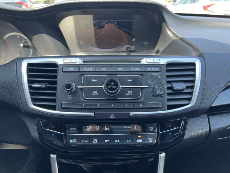 2016 Honda Accord LX photo 11