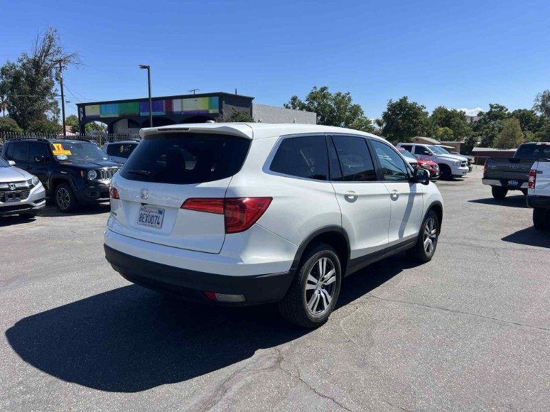 2018 Honda Pilot EX photo 5