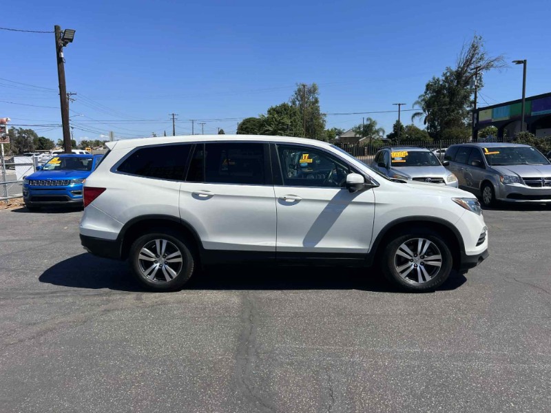 2018 Honda Pilot EX photo 4