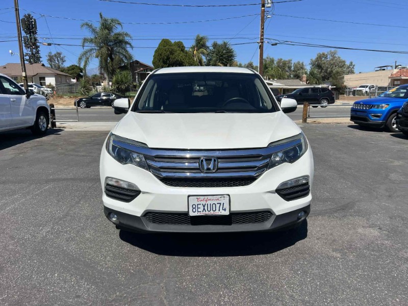 2018 Honda Pilot EX photo 2