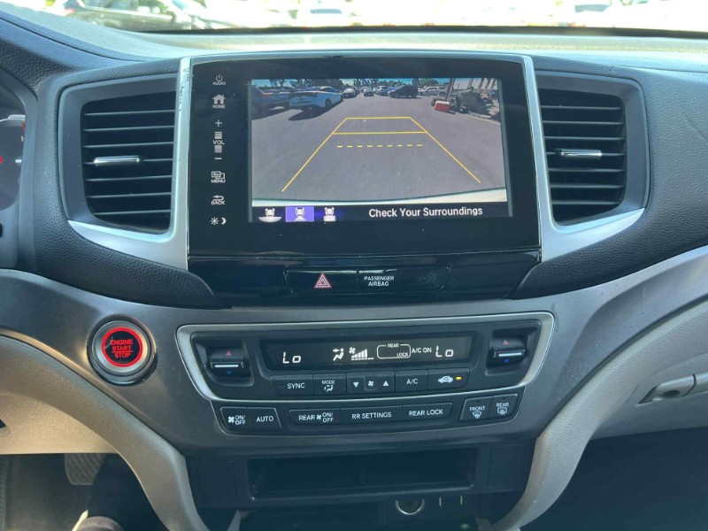 2018 Honda Pilot EX photo 13