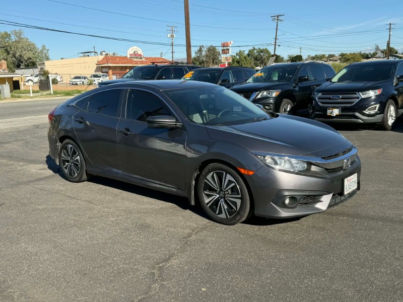 2018 Honda Civic EX-T photo 3