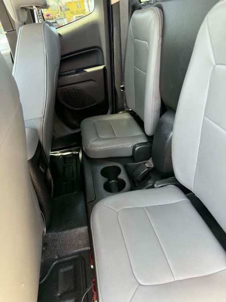 2019 Chevrolet Colorado Work Truck - Photo 9