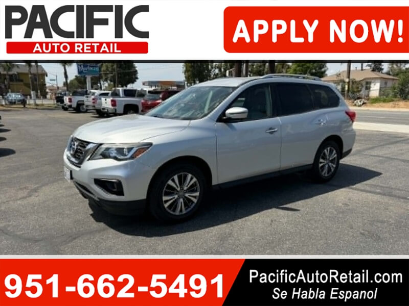 2020 Nissan Pathfinder SL