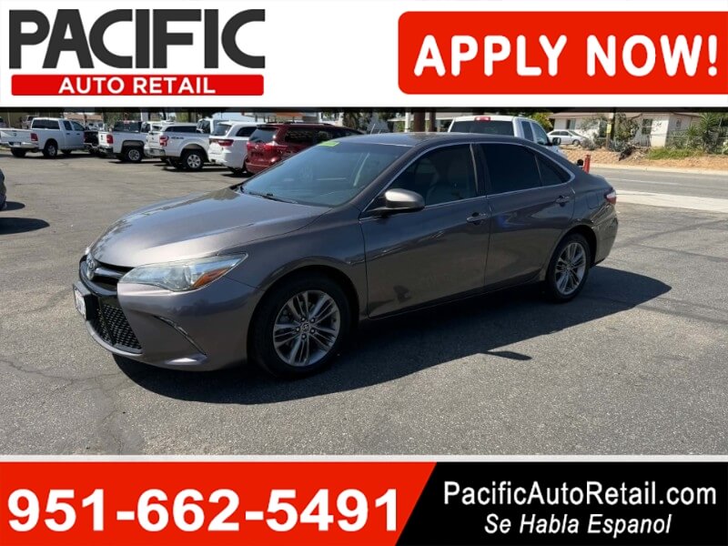 2016 Toyota Camry SE