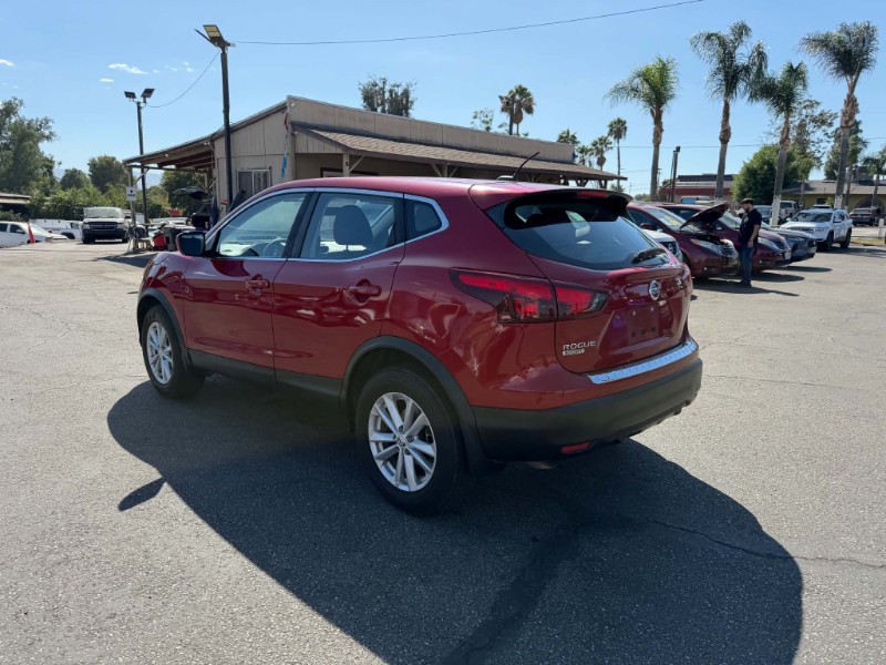 2018 Nissan Rogue Sport S