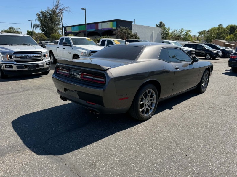 2017 Dodge Challenger GT