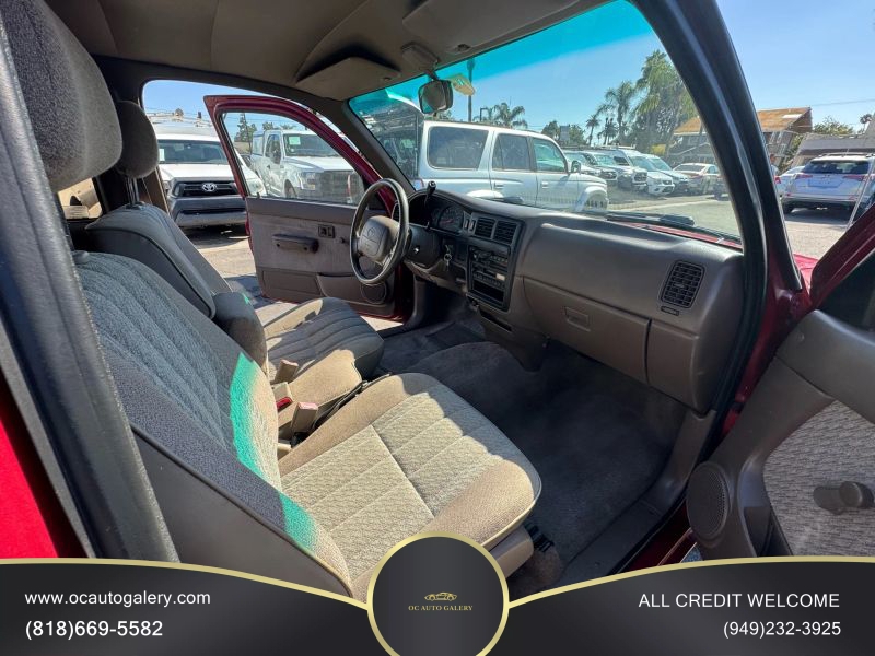 1996 Toyota Tacoma - Photo 9
