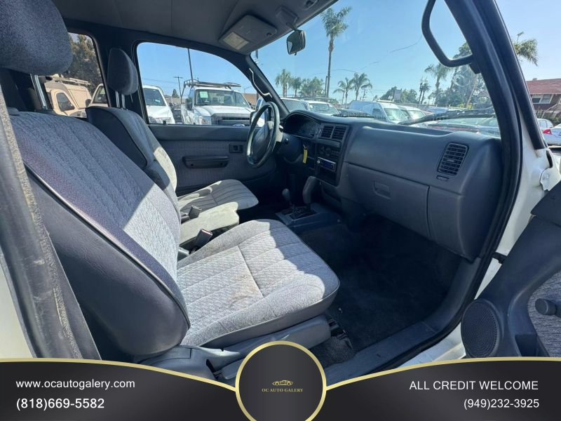 1996 Toyota Tacoma - Photo 10