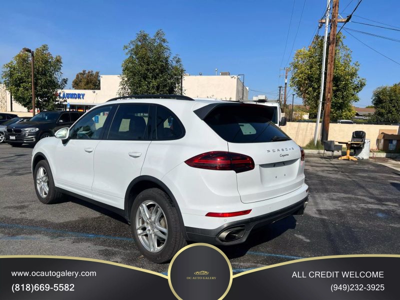 2016 Porsche Cayenne Sport Utility 4D