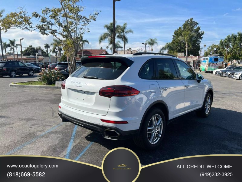 2016 Porsche Cayenne Sport Utility 4D