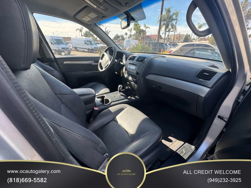 2009 Kia Borrego EX Sport Utility 4D