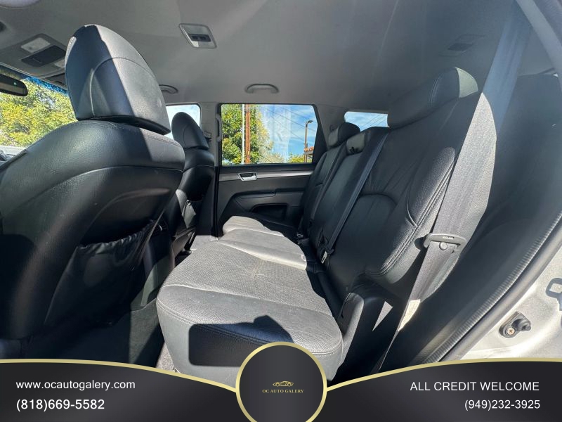 2009 Kia Borrego EX Sport Utility 4D