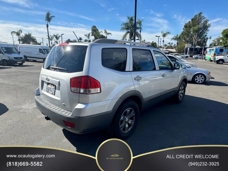 2009 Kia Borrego EX Sport Utility 4D