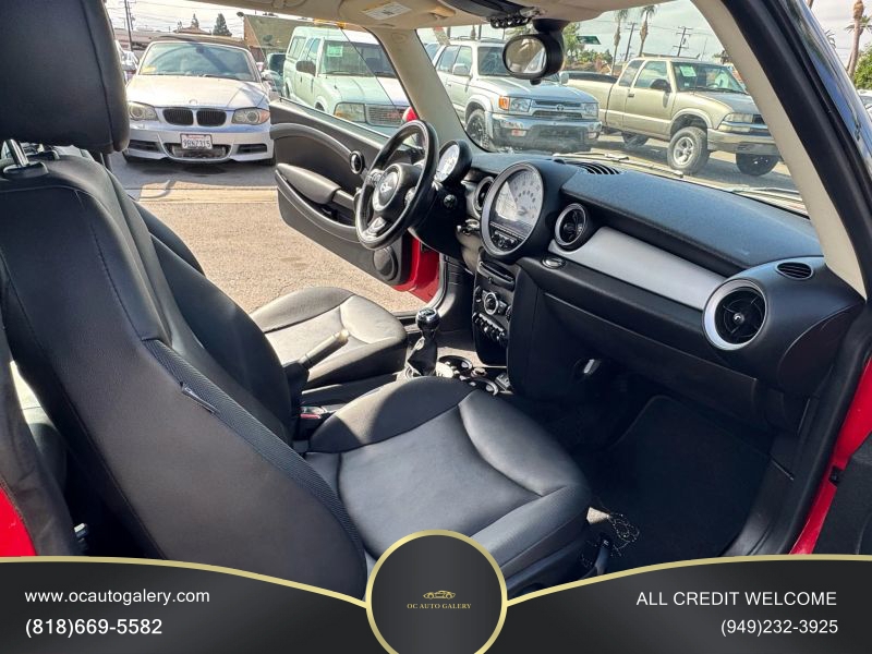 2013 MINI Hardtop Cooper Hatchback 2D