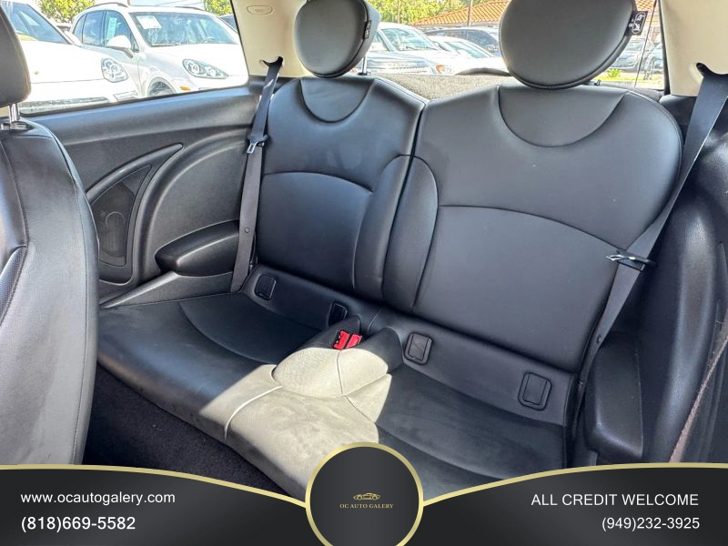 2013 MINI Hardtop Cooper Hatchback 2D