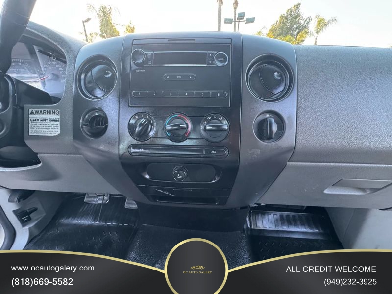 2007 Ford F150 Super Cab XL Pickup 4D 8 ft