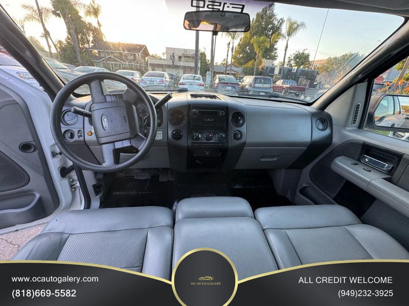 2007 Ford F150 Super Cab XL Pickup 4D 8 ft