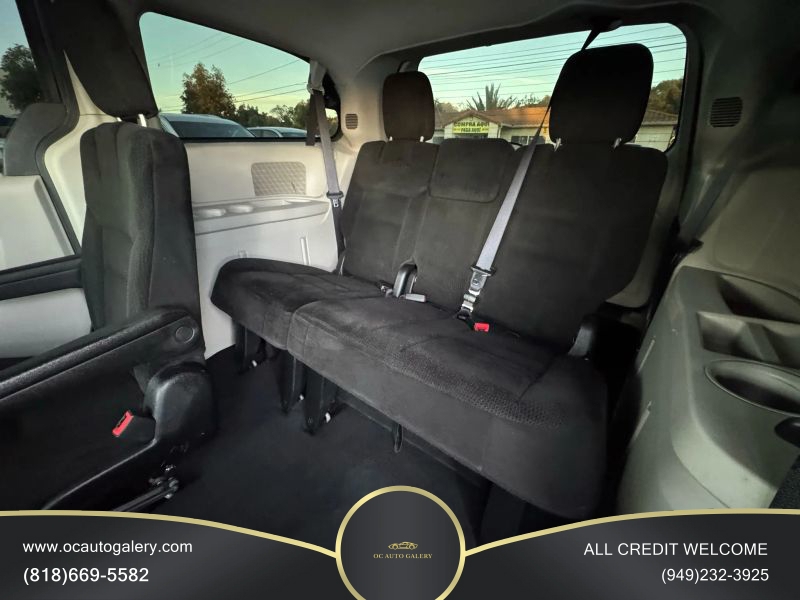 2016 Dodge Grand Caravan Passenger SE Minivan 4D