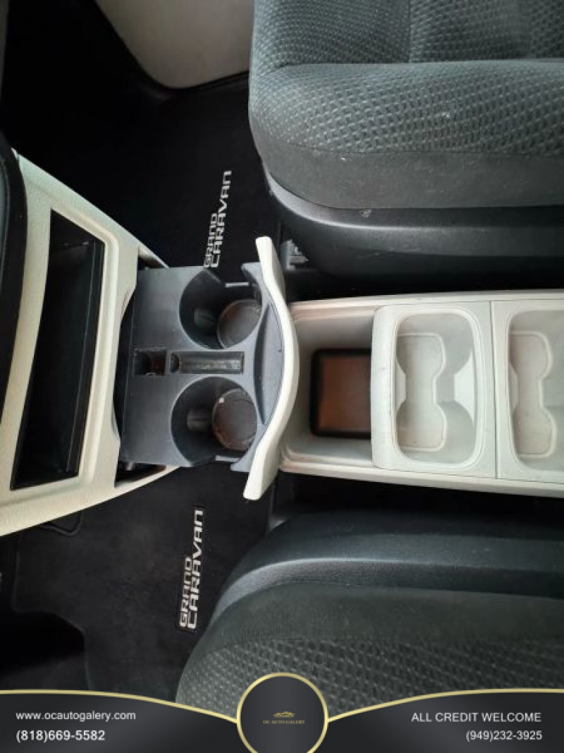 2016 Dodge Grand Caravan Passenger SE Minivan 4D