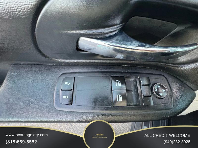 2016 Dodge Grand Caravan Passenger SE Minivan 4D