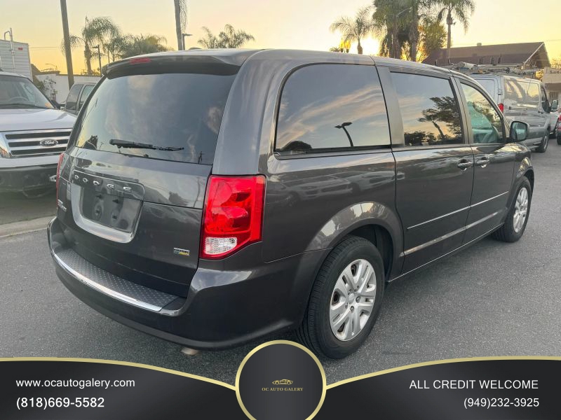 2016 Dodge Grand Caravan Passenger SE Minivan 4D