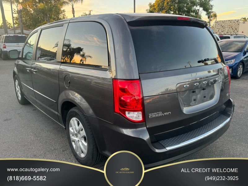 2016 Dodge Grand Caravan Passenger SE Minivan 4D