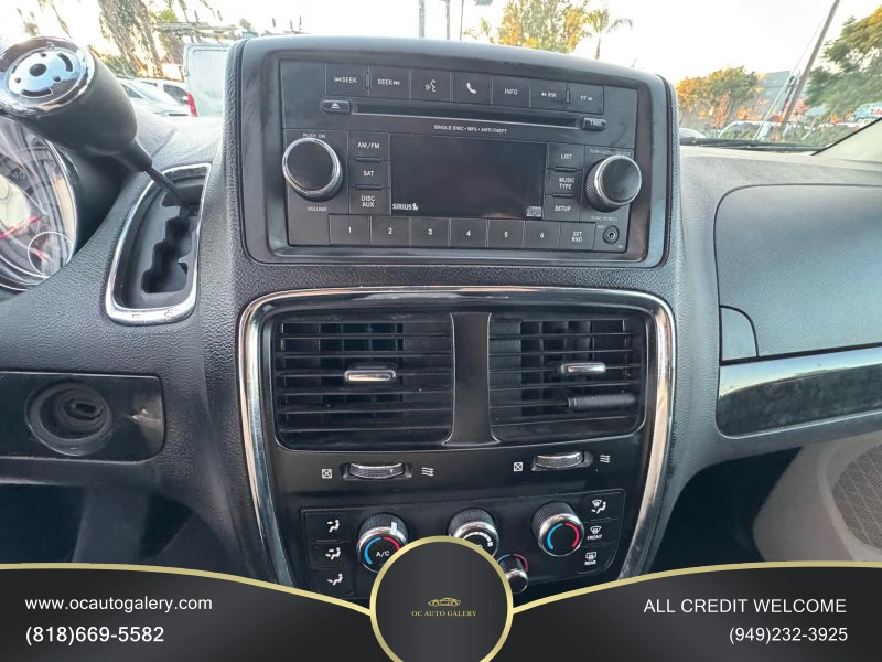 2016 Dodge Grand Caravan Passenger SE Minivan 4D