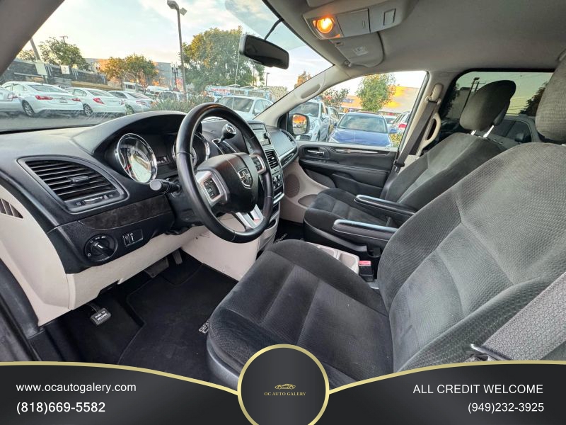 2016 Dodge Grand Caravan Passenger SE Minivan 4D
