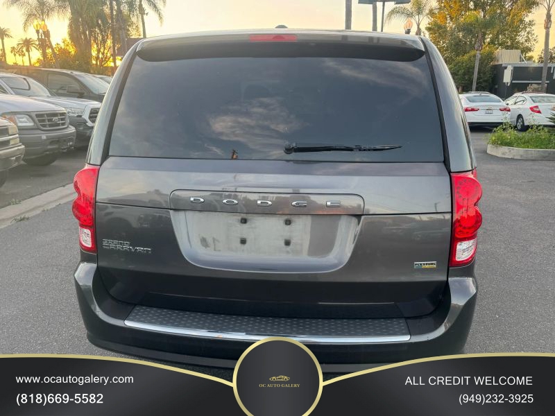 2016 Dodge Grand Caravan Passenger SE Minivan 4D