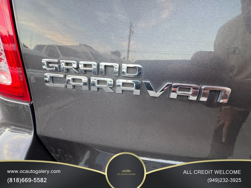 2016 Dodge Grand Caravan Passenger SE Minivan 4D