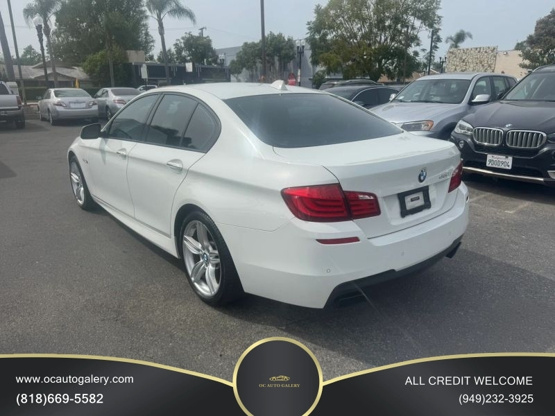 2012 BMW 5 Series 550i Sedan 4D
