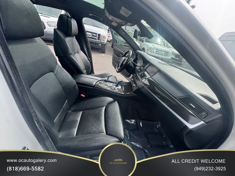 2012 BMW 5 Series 550i Sedan 4D
