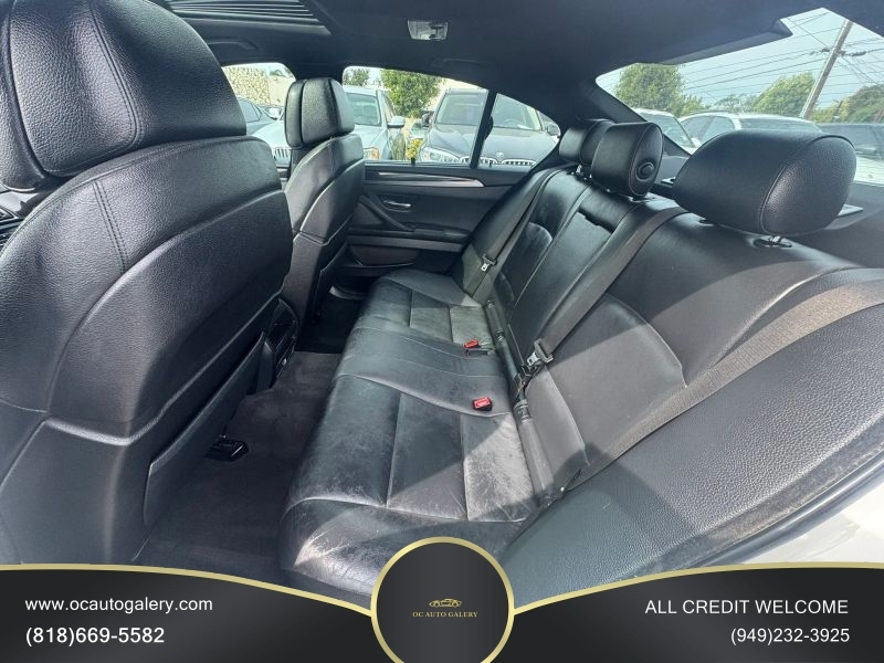 2012 BMW 5 Series 550i Sedan 4D