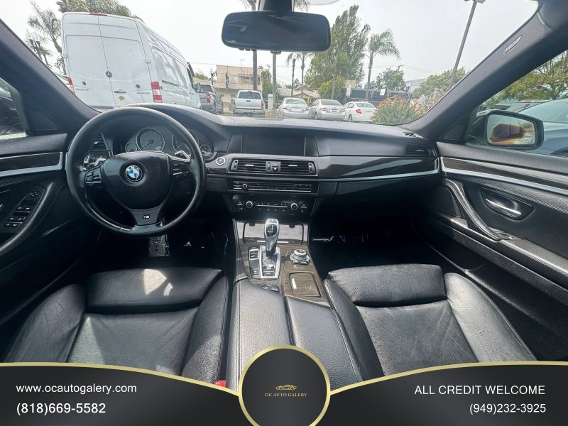 2012 BMW 5 Series 550i Sedan 4D