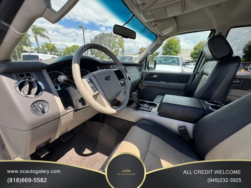 2012 Ford Expedition XL Sport Utility 4D